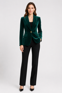 Veste Zaar