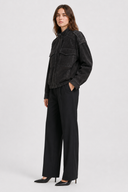 Veste Sainta