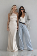 <h3>Les saisons passent. Le style reste.<em><br/>Toute la collection, jusqu'à −40%</em></h3>