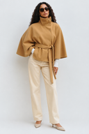 Cape Manteau Amelia