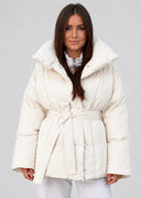 Doudoune Ceinturée Paloma – Beige – Cléo Noire