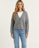 Victoire Gris, front