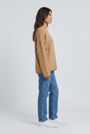 Camel pull oversize coutures apparentes side