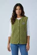 Green gilet sans manches polaire teddy closeup